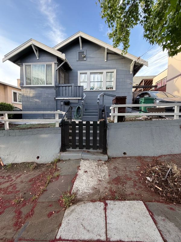 Foto principal - 4630 Melrose Ave
