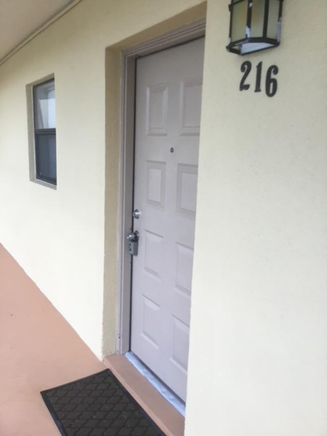 Foto del edificio - 11441 NW 39th Ct