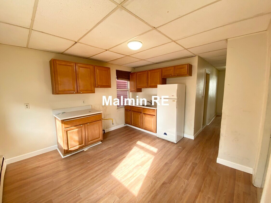 Foto principal - 1572 Tremont St