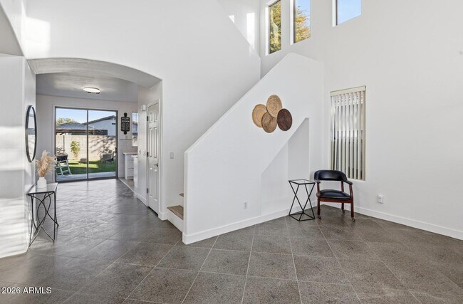 Building Photo - 220 W Beechnut Pl