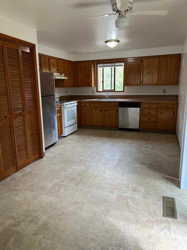 Foto del edificio - 2159 Nomad Ct SE