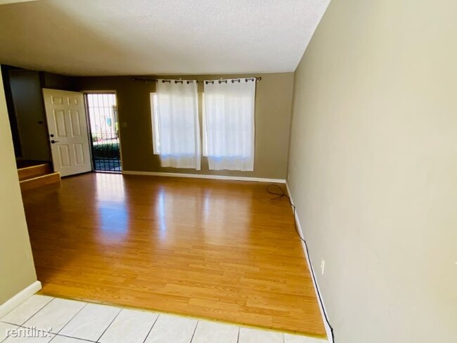 Foto del edificio - 4 br, 3 bath Townhome - 27759 Del Norte Ct