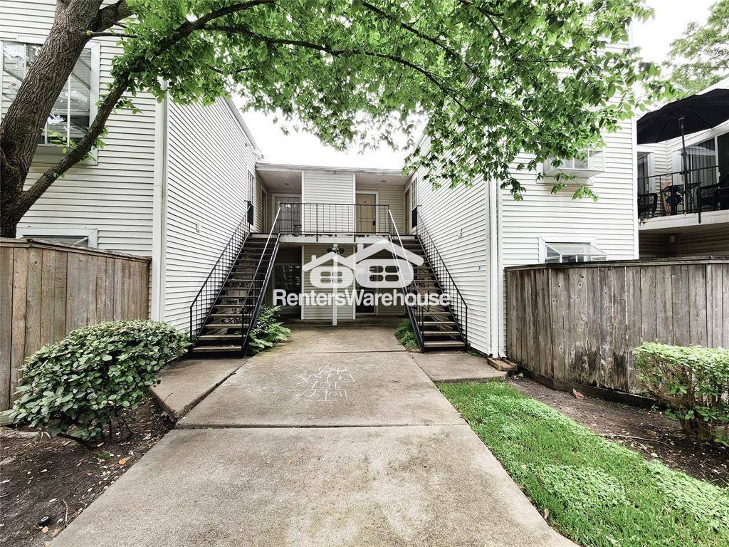 Foto principal - 9809 Richmond Ave.