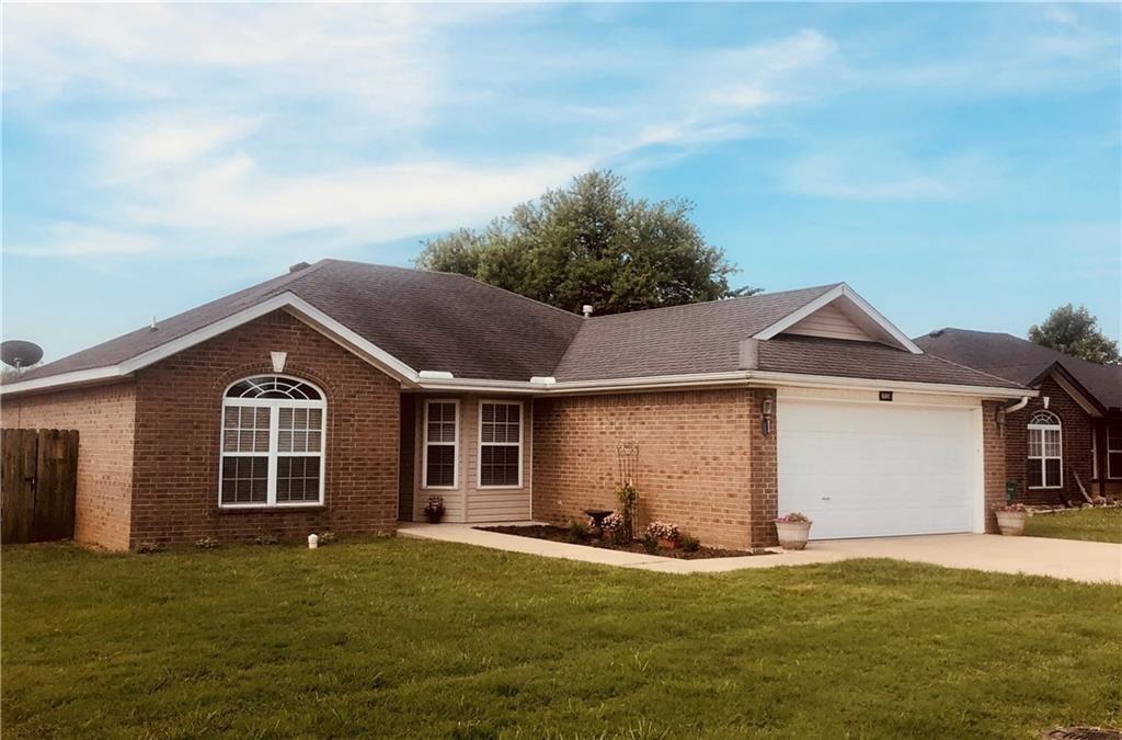 891 Sunflower St, Centerton, AR 72719 House Rental in Centerton, AR