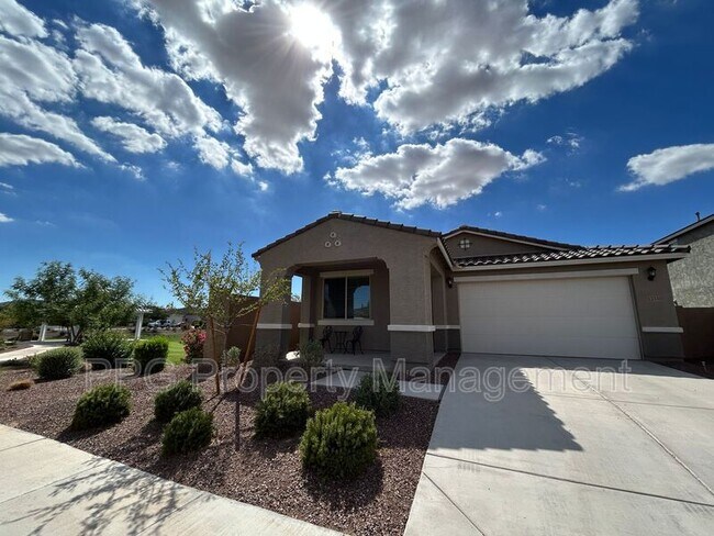 Foto del edificio - 13310 N 173rd Ln