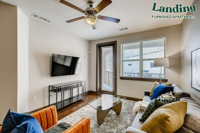Foto del edificio - 5755 Almeda Rd