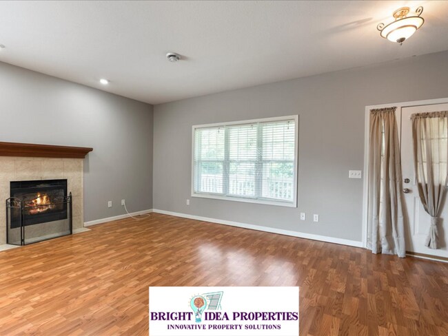 Foto del edificio - 5948 Oakgreen Ave N