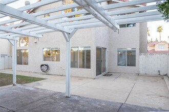 Building Photo - 7608 Botany Bay Dr