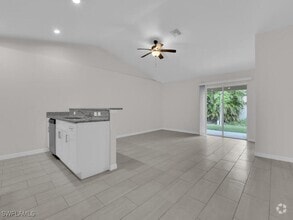 Building Photo - 1515 SW 48th Terrace