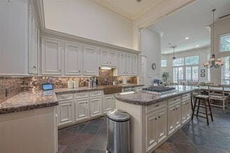 Building Photo - 26 Spiceberry Pl