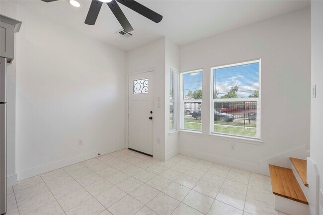 Foto del edificio - 4814 Wilmington St