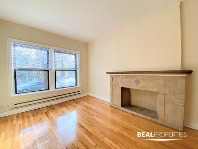 Foto principal - 1 bedroom in EVANSTON IL 60202