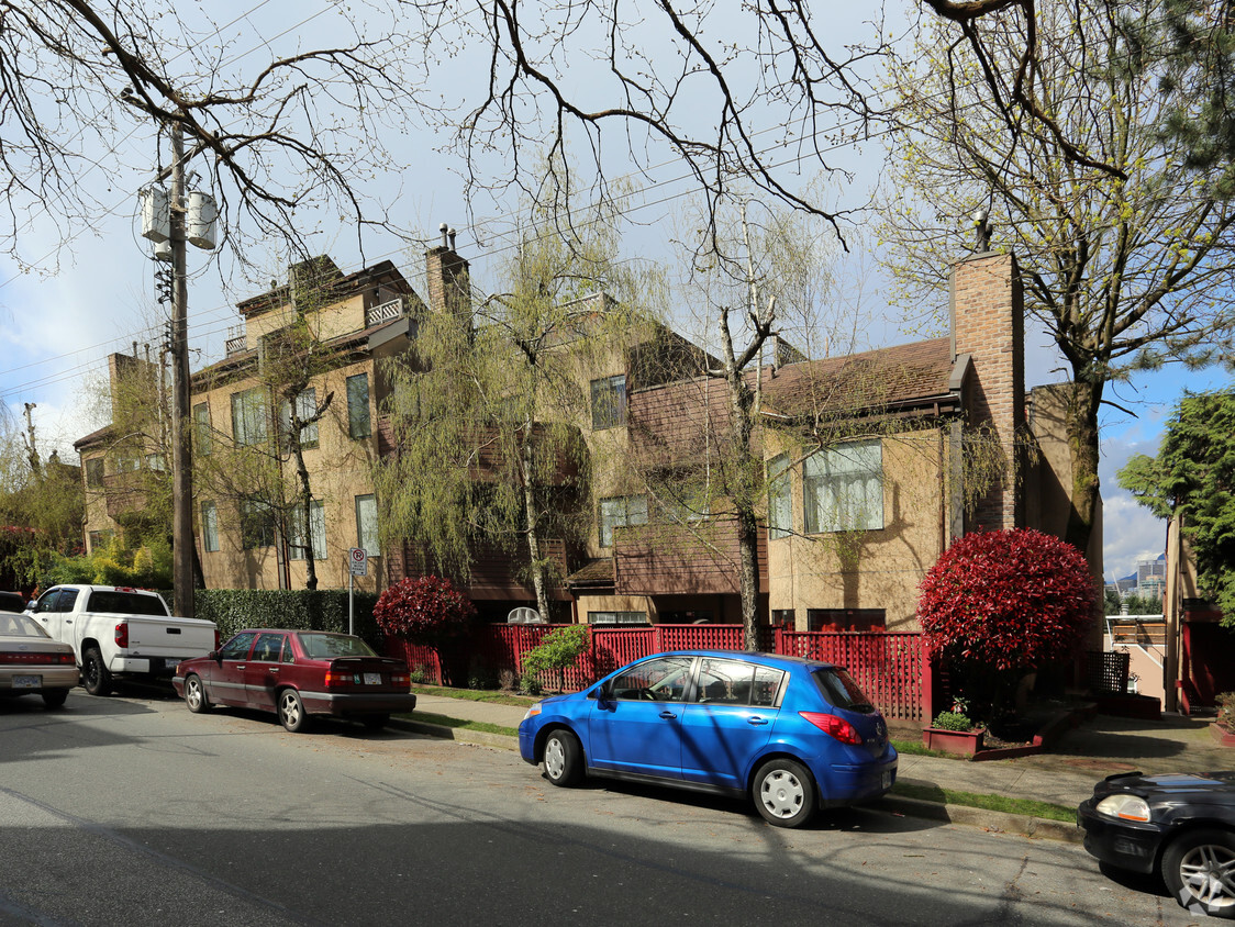 Photo du bâtiment - Fairview