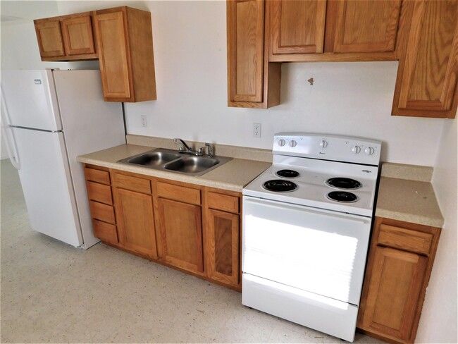 Building Photo - 102 Bailey Meadows