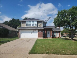 Building Photo - 8300 Auburn Dr