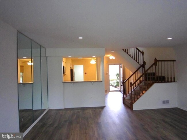 Building Photo - 2310 Orchard Hill Cir