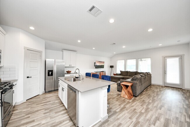 Foto del edificio - 202 Serena Pk Ln