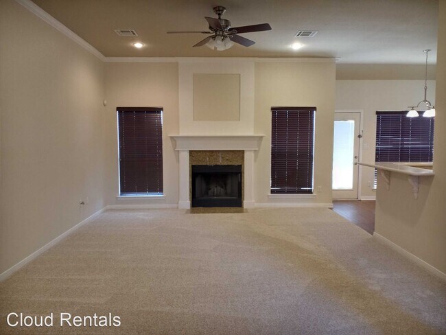 Building Photo - 3 br, 2 bath House - 705 MARSHALL DRIVE