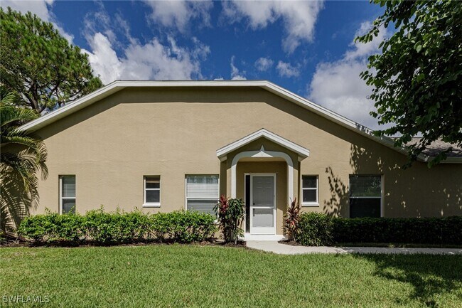 Building Photo - 5502 Greenwood Cir