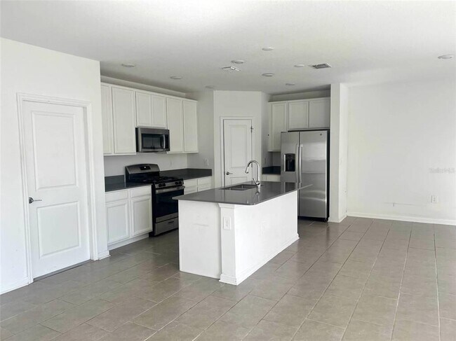 Foto del edificio - 5554 Braken Fern Wy