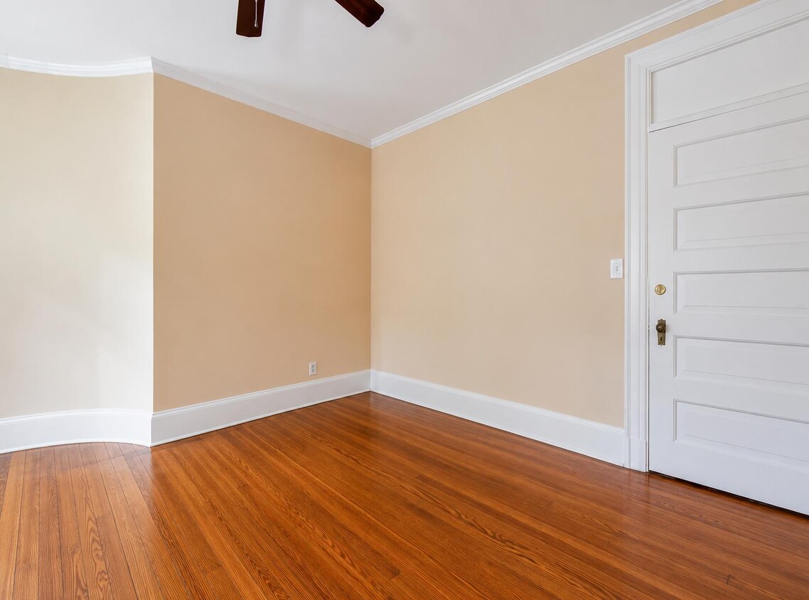Photo - 1091 Boylston St - 1091 Boylston St
