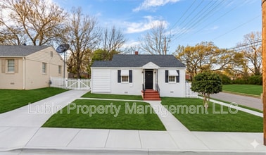 Building Photo - 1047 Randle St