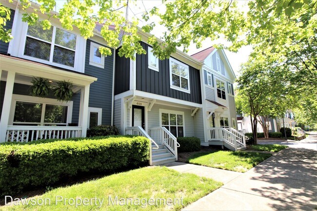 Foto del edificio - 3 br, 2.5 bath House - 450 W. Worthington Ave