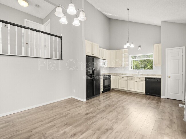 Foto del edificio - 15163 E Walsh Dr