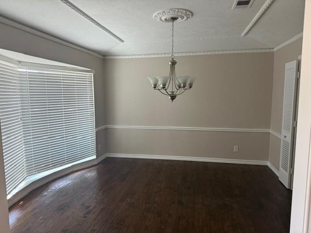 Foto del edificio - 14922 Hillcrest Rd