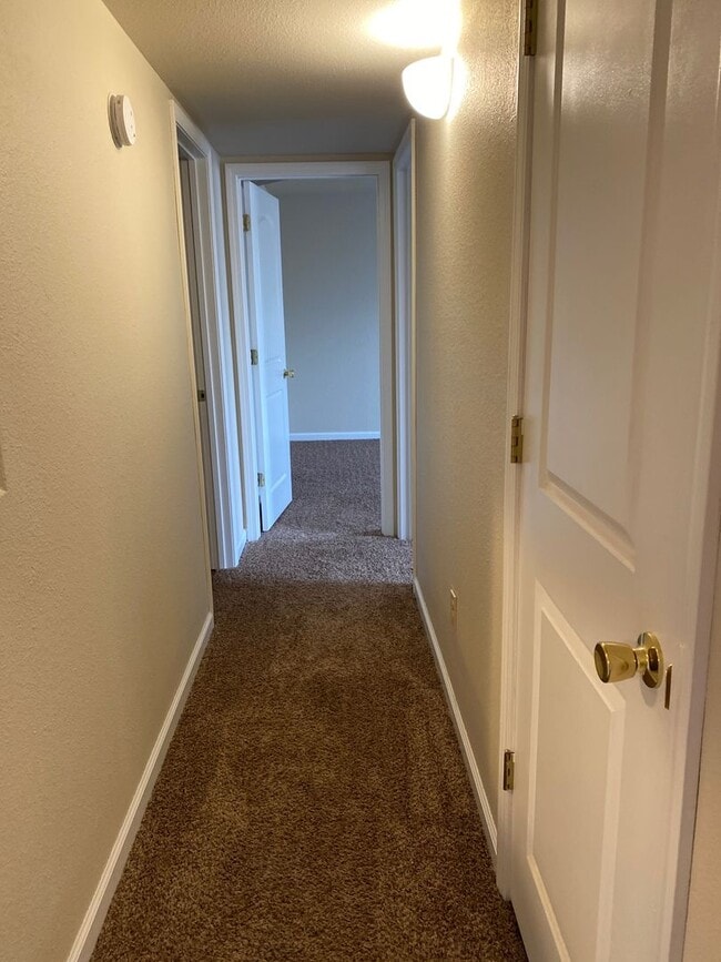 Building Photo - Life Just Got Better at Breckinridge Apartments!