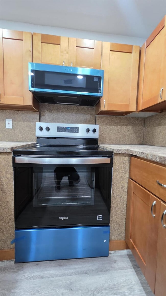 Building Photo - 618 SW 14th Terrace