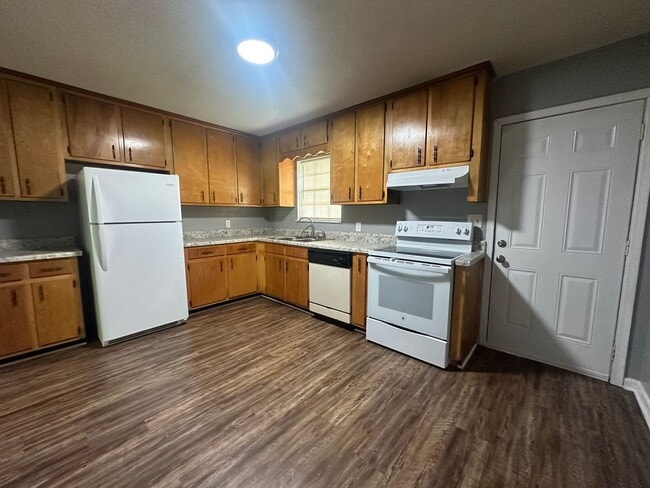 Photo - East Tallahassee Duplex avail now! Apartment