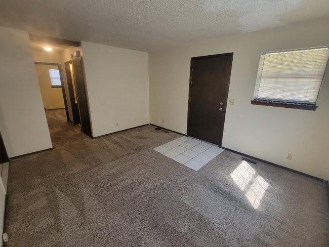 Foto del edificio - 735 S Everett St