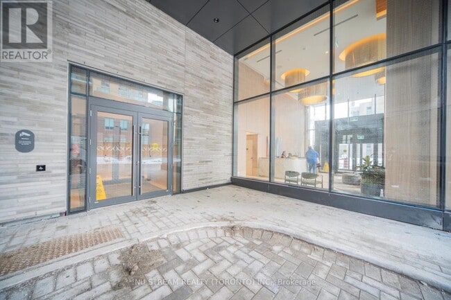 Building Photo - 36 Olive Ave