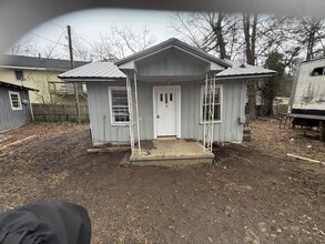 Building Photo - 1507 Greenville Hwy