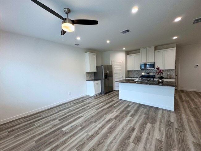 Foto del edificio - 2824 Lisburn Ter Ln