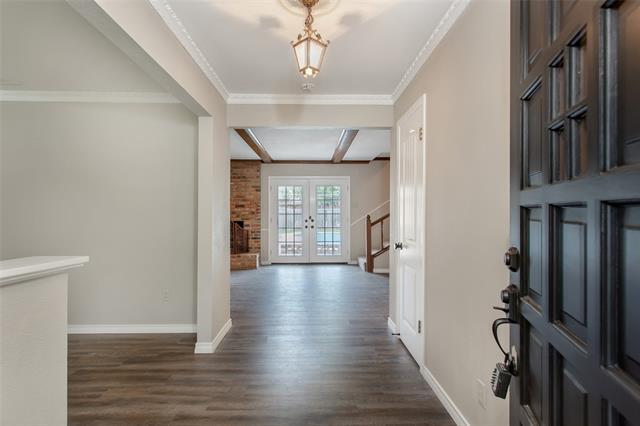 Foto del edificio - 9922 Fieldcrest Dr