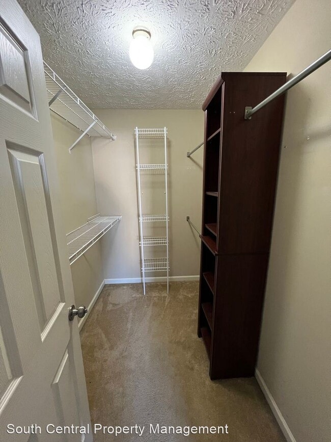 Building Photo - 3 br, 2 bath House - 413 Red Maple St