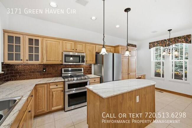 Foto del edificio - 3171 Green Haven Cir
