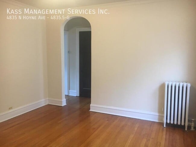 Foto del edificio - 4835 N Hoyne Ave