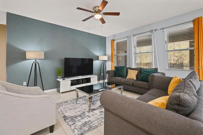 Foto del edificio - 5276 Oakbourne Ave