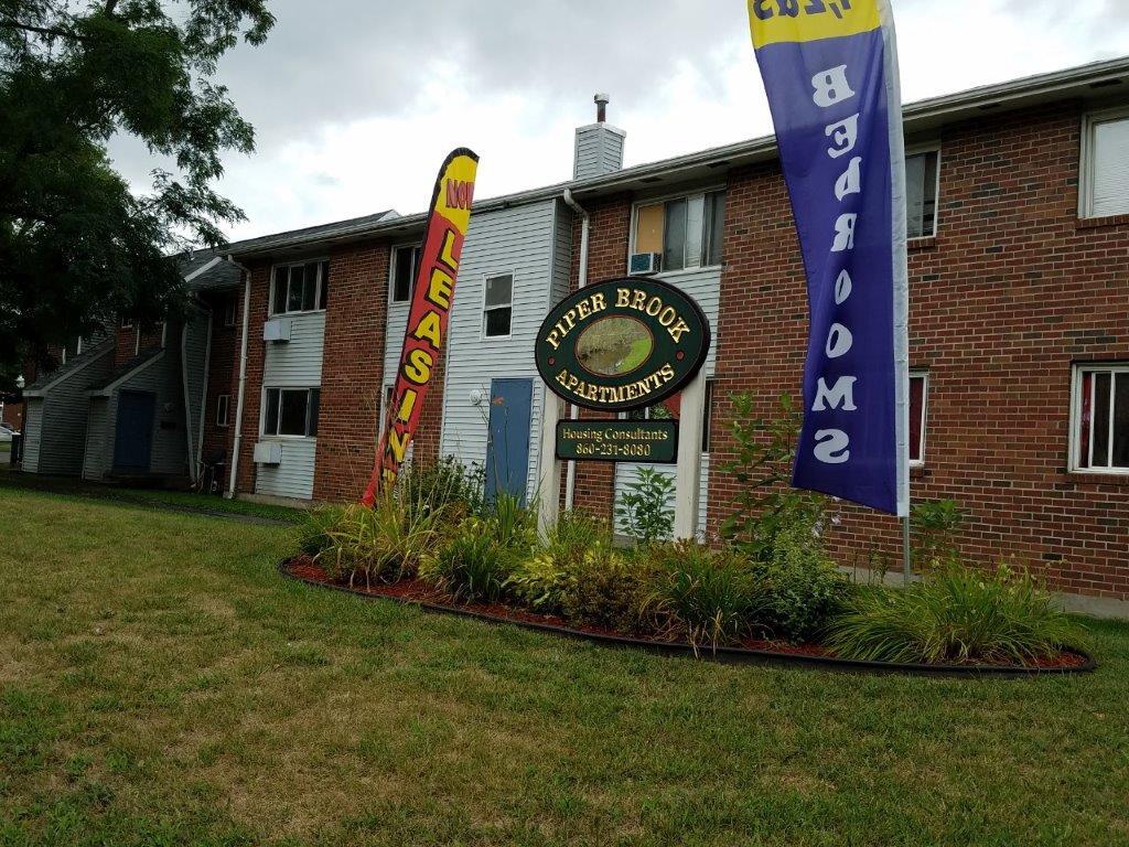 Foto principal - 119 Hillcrest Ave