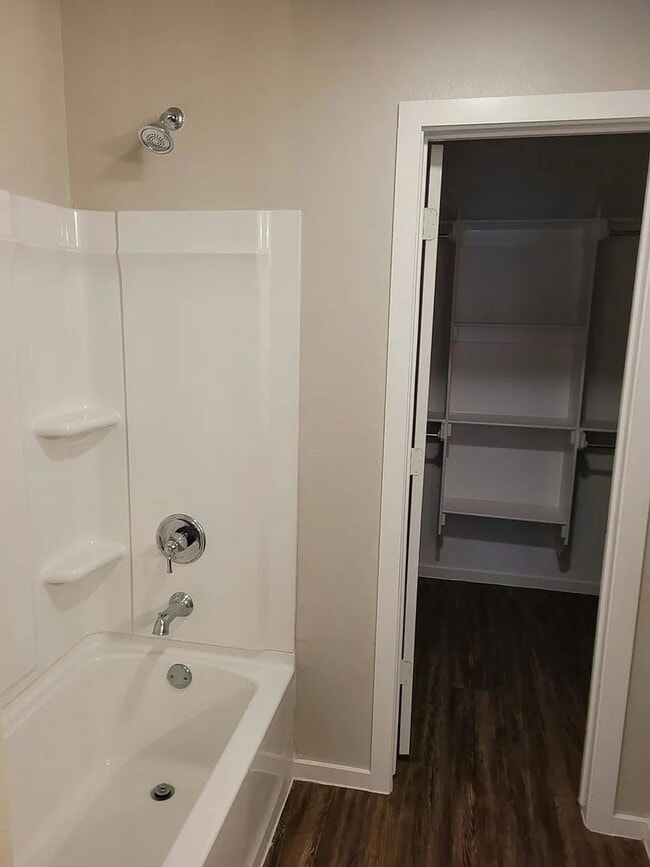 Foto del edificio - Move-In Ready 3BR Home | Schedule a Tour: 806-568-1471