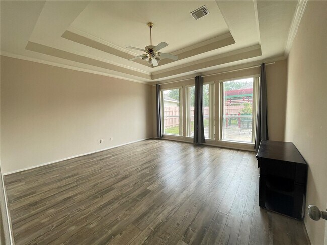 Building Photo - 3902 Breaux Bridge Ln