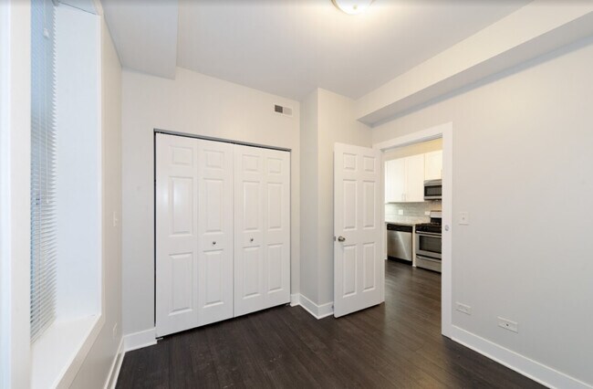 Foto del edificio - 1433 N Cleaver St