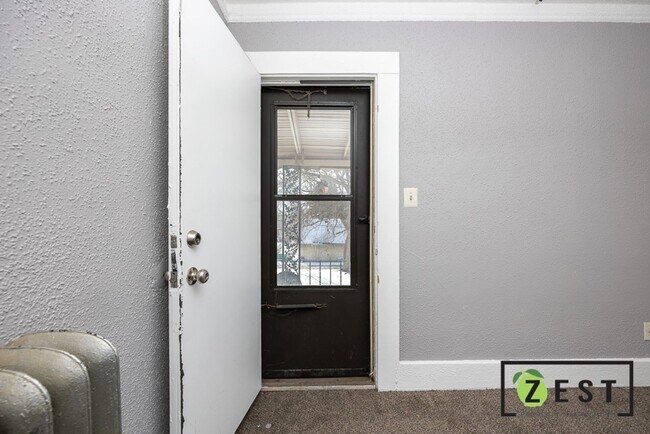 Foto del edificio - 90 Catherine St