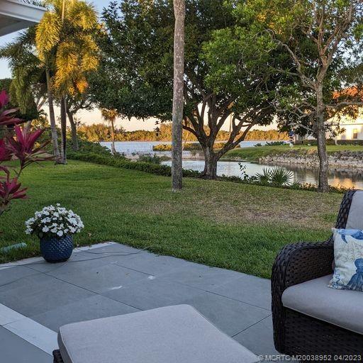 Building Photo - 5610 SE Miles Grant Rd