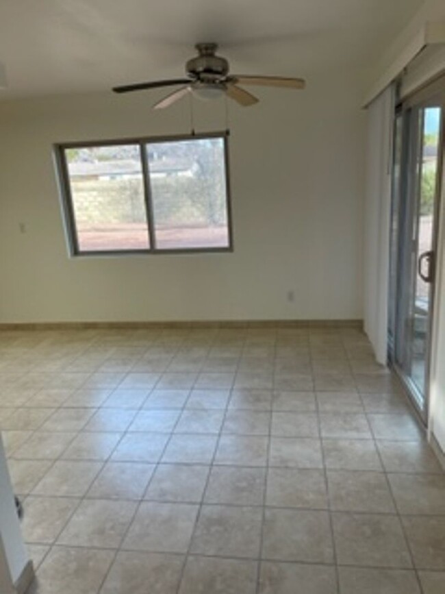 Foto del edificio - Ahwatukee 3 bedroom 2 bath