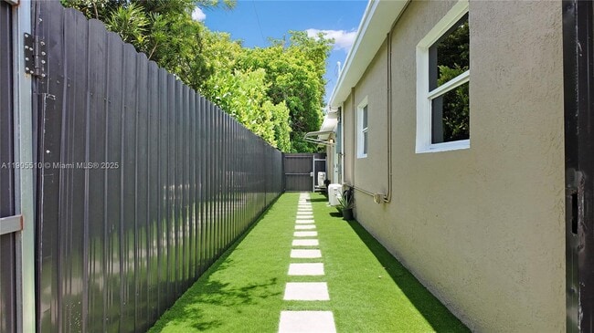 Building Photo - 801 NW 172nd Terrace