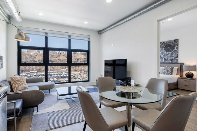 Foto del edificio - 1414 Grand St